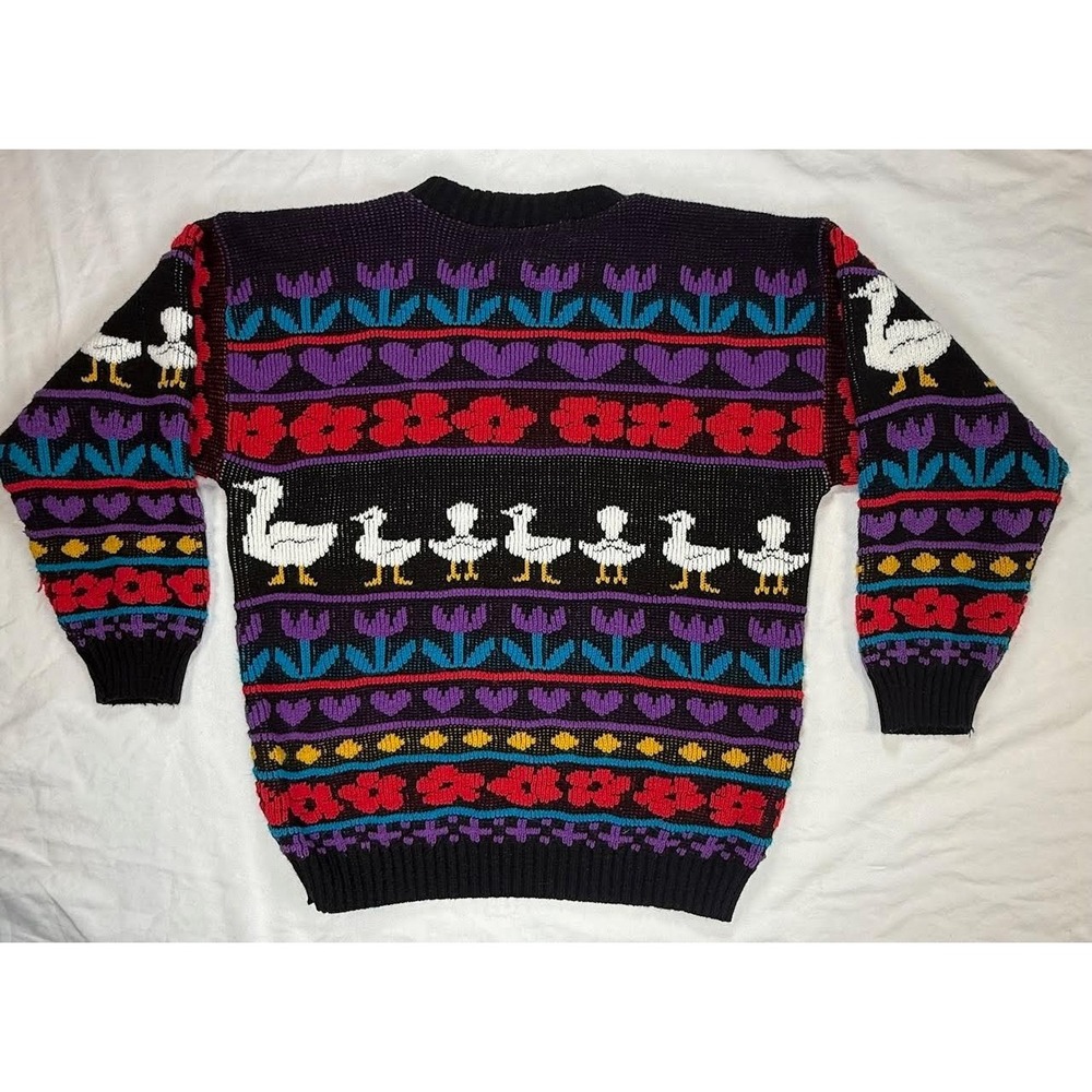 Vintage Ducks Knit Sweater 80s/90s Women's Medium Multicolor Flowers Hearts USA - Picture 8 of 9